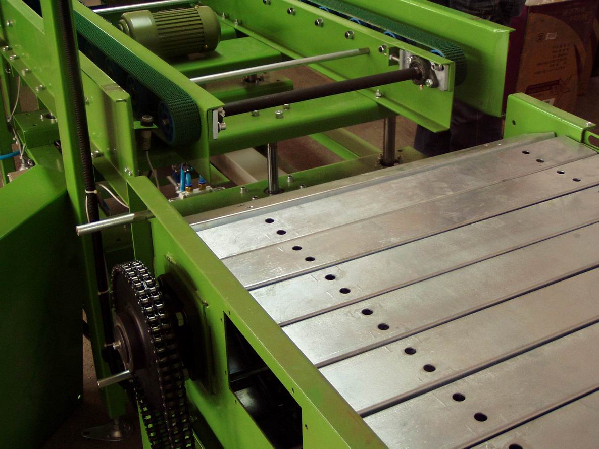 <b>Chain conveyor</b>